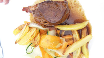 Cernobbio Ferry food