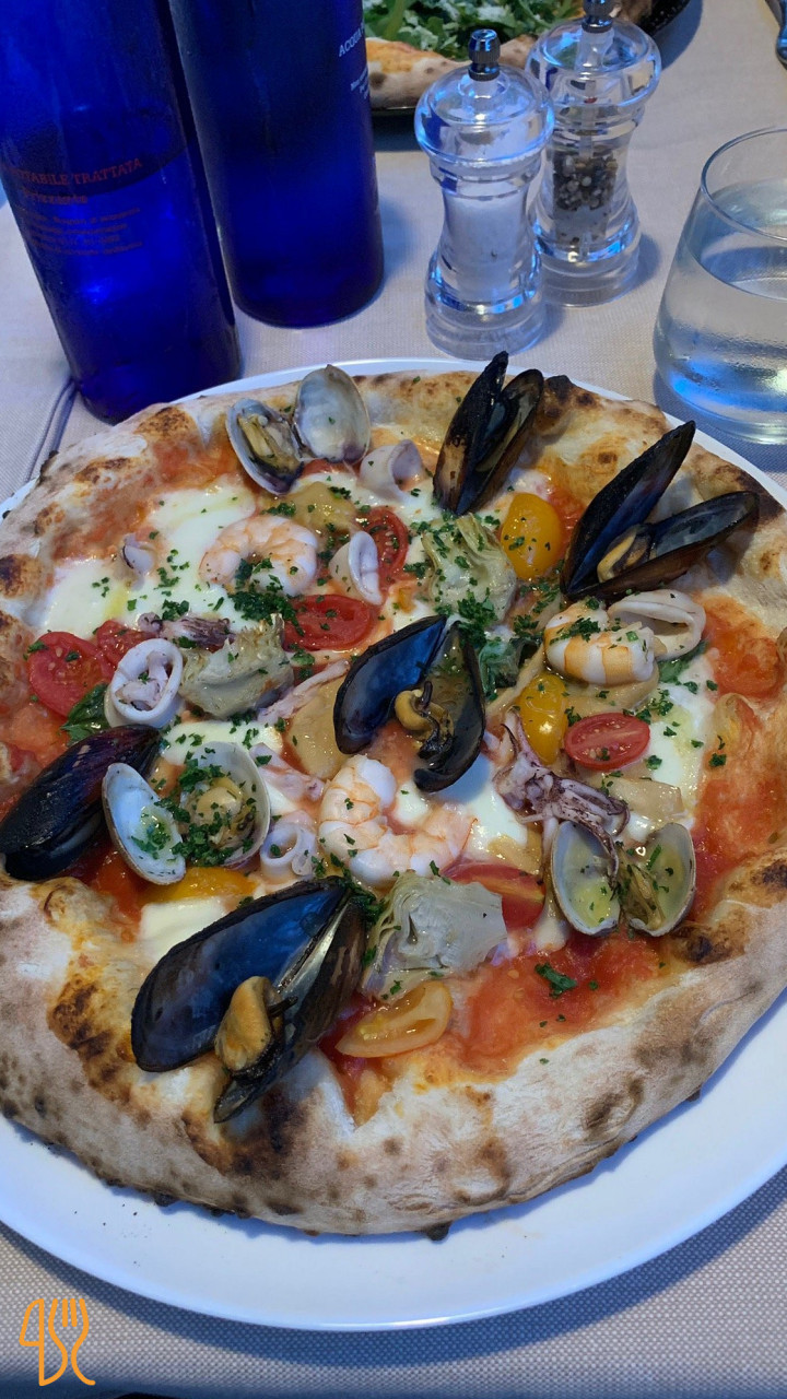 La Divina Pizzeria Nourriture