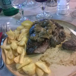 4 Castagni Comida