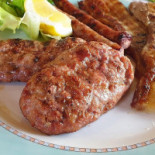 Cavalier Uliva Comida