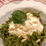 Miscusi Pavia Nourriture