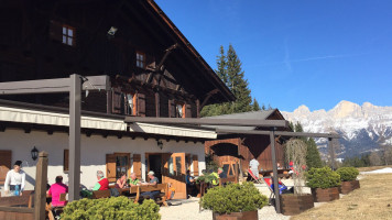 Baita Hausler Sam outside