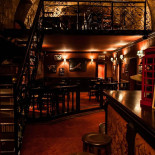 The Phonogram Club Dentro