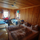 Grasleitenhutte Dentro
