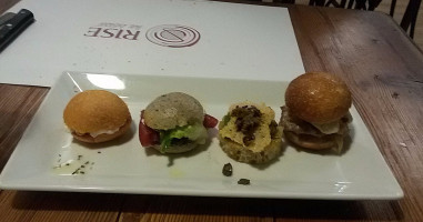 Rise Live Bistrot food