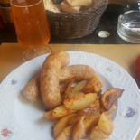 Razmataz Wine food
