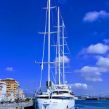 Gambero D'oro outside