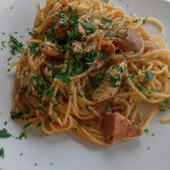 Pesce Parlante food