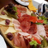 Dolasilla food