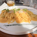 Varieta Comida
