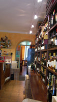 Champagneria Quartino Divino inside