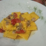 Embassy Comida