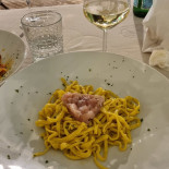 Embassy Comida