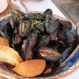 Assèttati Terrasini Bebida