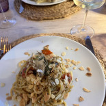 Assèttati Terrasini Comida