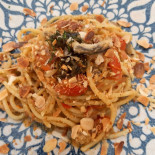 Assèttati Terrasini Comida