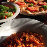 Pizzeria Mosl Comida
