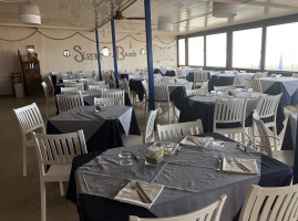 Sirena Beach inside