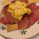 Monte Caruso Nourriture