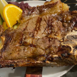 Hollriegl Comida