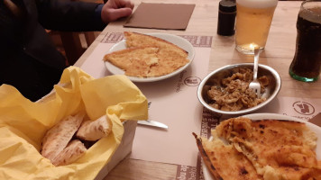 Pizzeria Sarda food