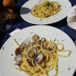 Bazzano Beach Nourriture