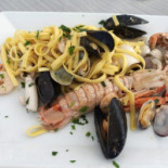 Reginetta Comida