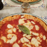 Pizzium Varese Nourriture