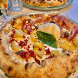 Pizzium Varese Nourriture