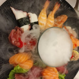Crudo Cotto Nourriture
