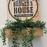 Burger's House Exterior