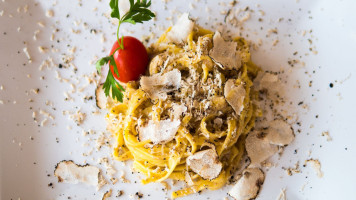 Seven Cafe' food