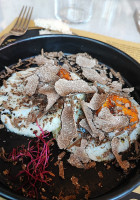 Seven Cafe' food