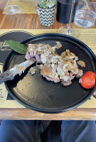 Seven Cafe' food