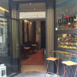 Glam Lounge Cafe À l'intérieur