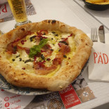 La Pada food