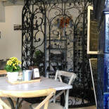 Birdy Bakery À l'intérieur