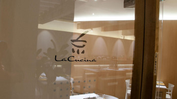 Lacucina inside