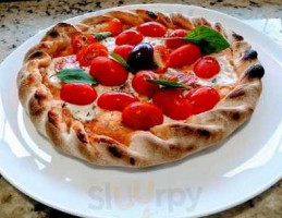 Yogurteria Yolly food