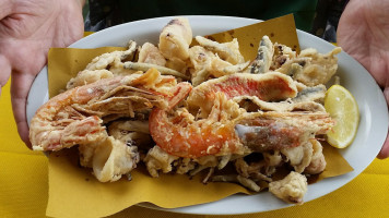 La Bruceta food