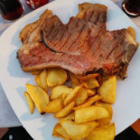 La Burghereja Comida