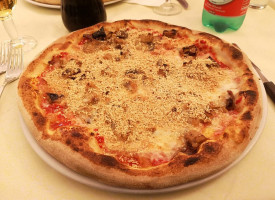 La Bifora Pizzeria food