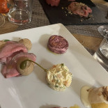 La Duja Nourriture