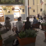 Mille E Una Notte À l'intérieur