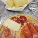 Dell Villa Clore Comida