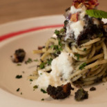 Alevante food