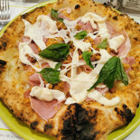Pizzeria Elite Di Pasqualino Rossi Comida