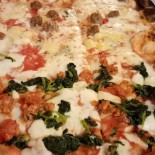 Da Davide • Pizza More Nourriture
