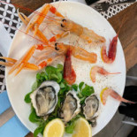 Fisheria Nourriture