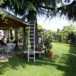 La Vià outside